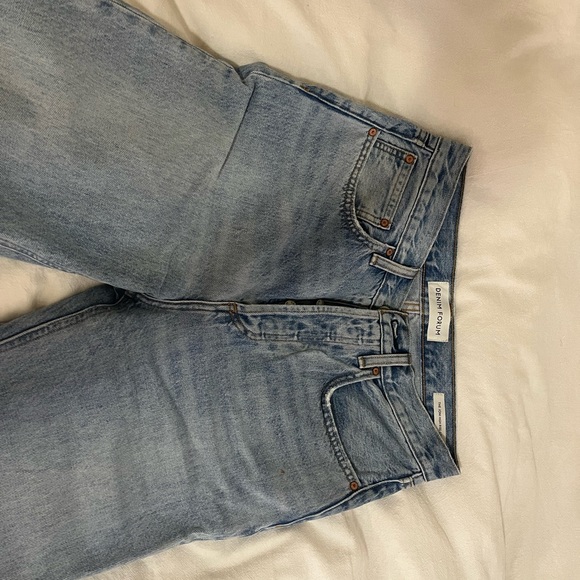 Aritzia Denim Forum Joni High-Riss Jeans, size 26, 29L, subtle rips - Picture 4 of 7